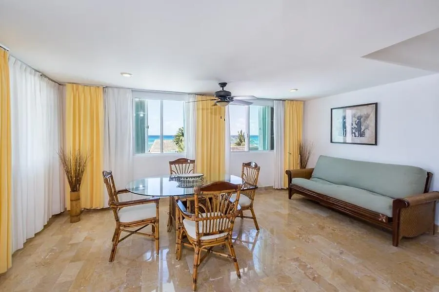 Illusion Boutique Hotel By BFH Playa del Carmen 4*,