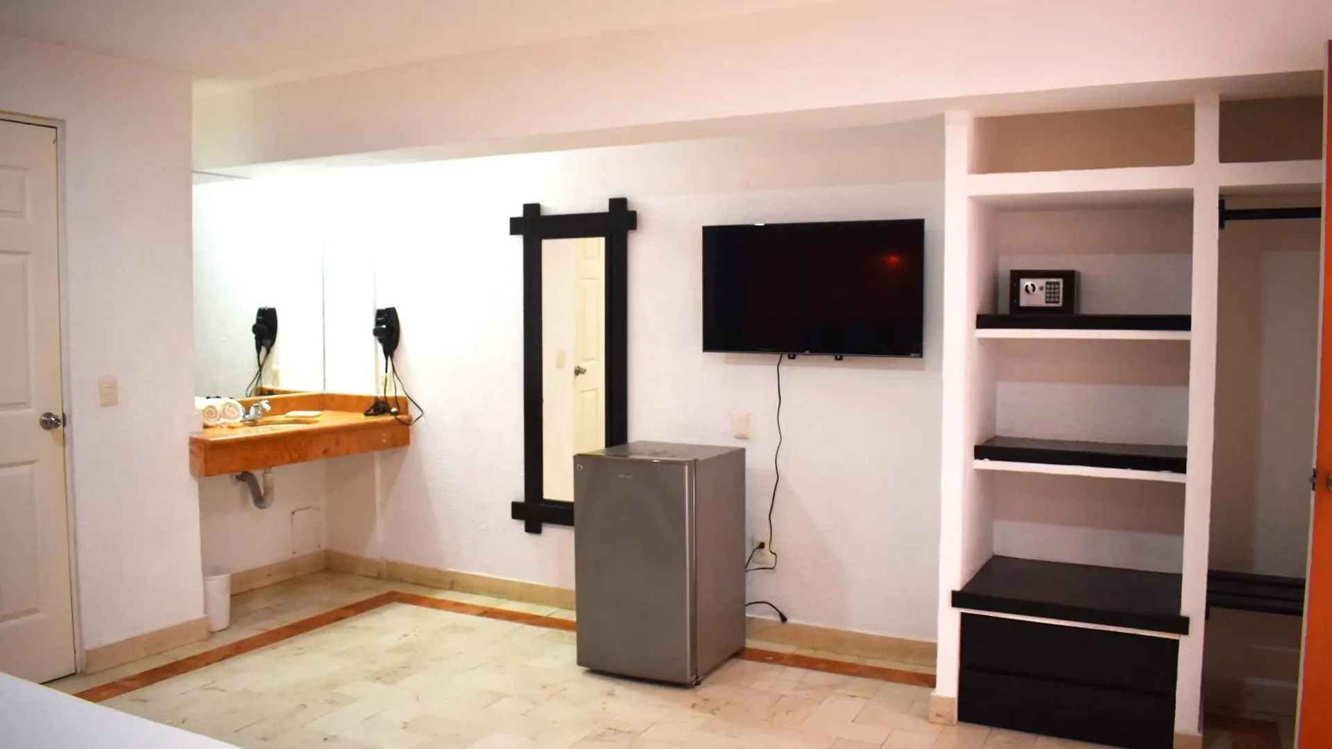 Illusion Boutique Hotel By BFH Playa del Carmen 4*,