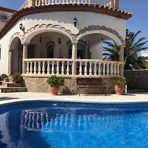 https://casa-ricarda.catalonia-hotels.com